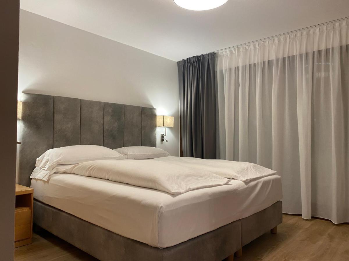 Hotel Europeo Alpine Charme & Wellness Pinzolo Ngoại thất bức ảnh