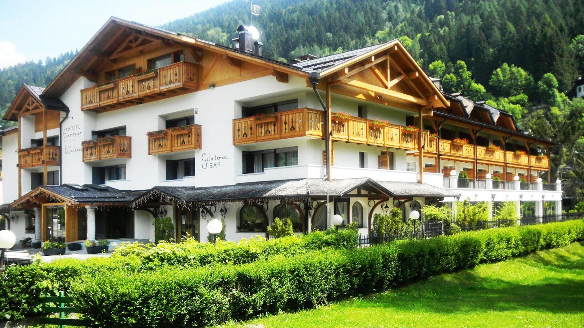 Hotel Europeo Alpine Charme & Wellness Pinzolo Ngoại thất bức ảnh